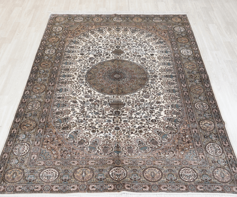 Antique Handmade Persian Rug Silk Oriental Area Carpet 6x9ft