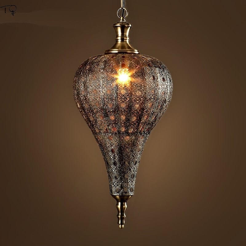 Retro Style Metal Lamp - Premium  from 𝐵𝑒𝓈𝓉 𝒟𝑒𝒸𝑜𝓇𝓏 - Just $287.75! Shop now at 𝐵𝑒𝓈𝓉 𝒟𝑒𝒸𝑜𝓇𝓏